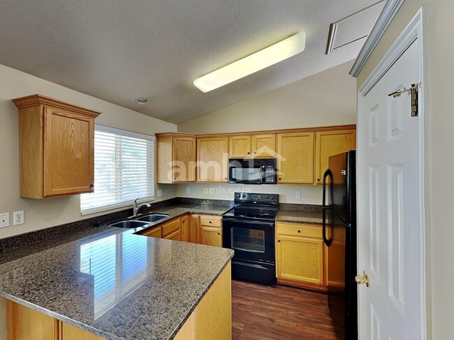 Photo - 1495 N 2325 W