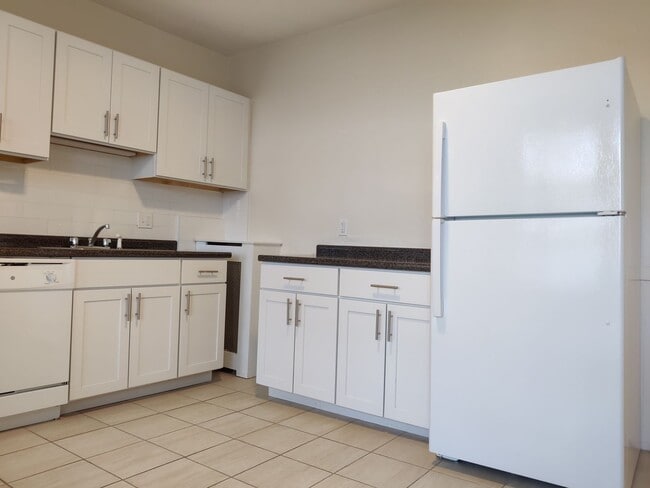 Photo - No Brokers fee, Large Renovated Unit in Allston. 4 bed. 2 Full Bathrooms. Central Heat, Laundry, ...