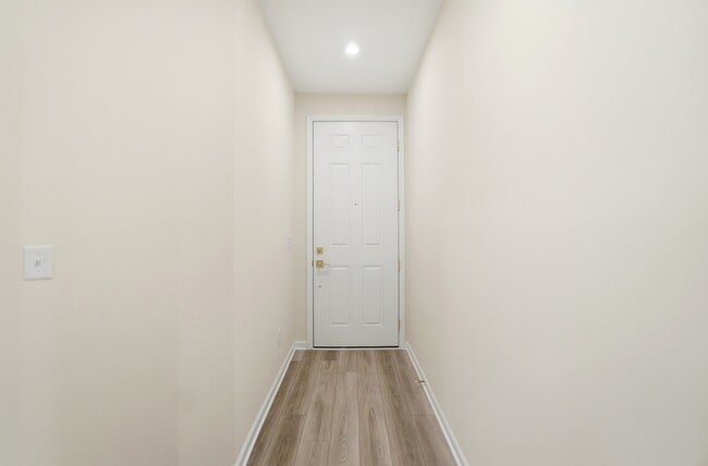 Photo - 1242 Fairstone Dr