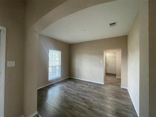 Photo - 306 Packer Dr