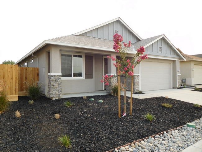 North Merced: $2400 4 Bedroom / 3 Bath Hou... - North Merced: $2400 4 Bedroom / 3 Bath Hou... Casa