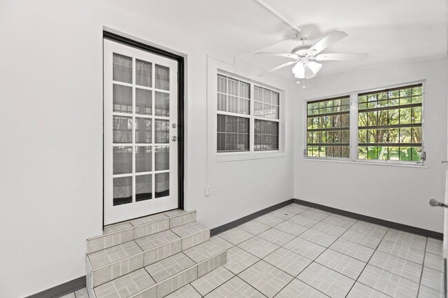 Photo - 4802 Lane Rd