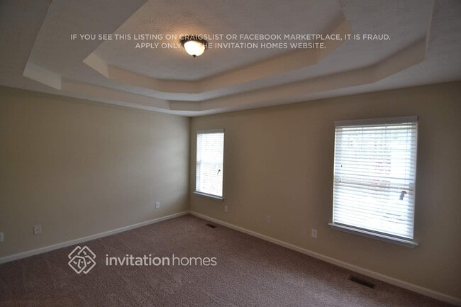 Photo - 4050 Lions Gate