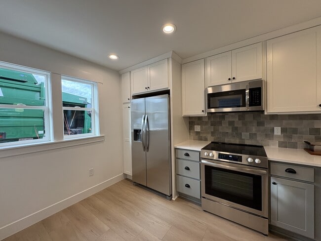 Photo - 6960 NE 18th Ave