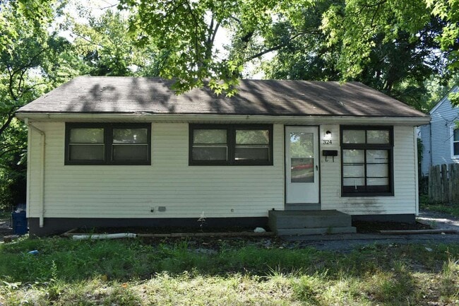 Building Photo - 324 Cameron Rd Rental