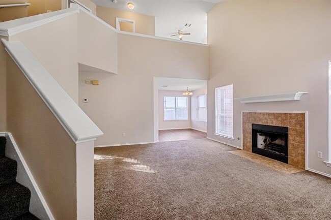 Photo - 3709 Crownover St