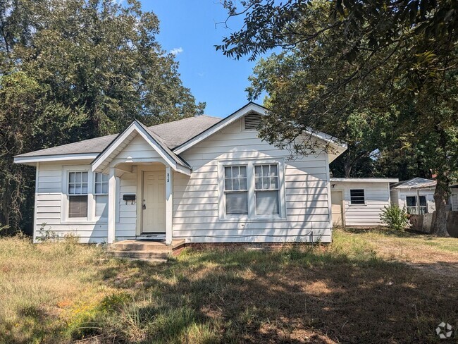 Building Photo - House in Hope