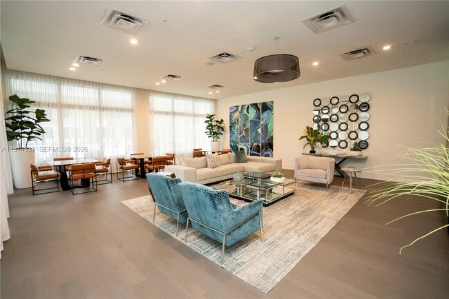 Photo - 4700 NW 84th Ave Unit 16