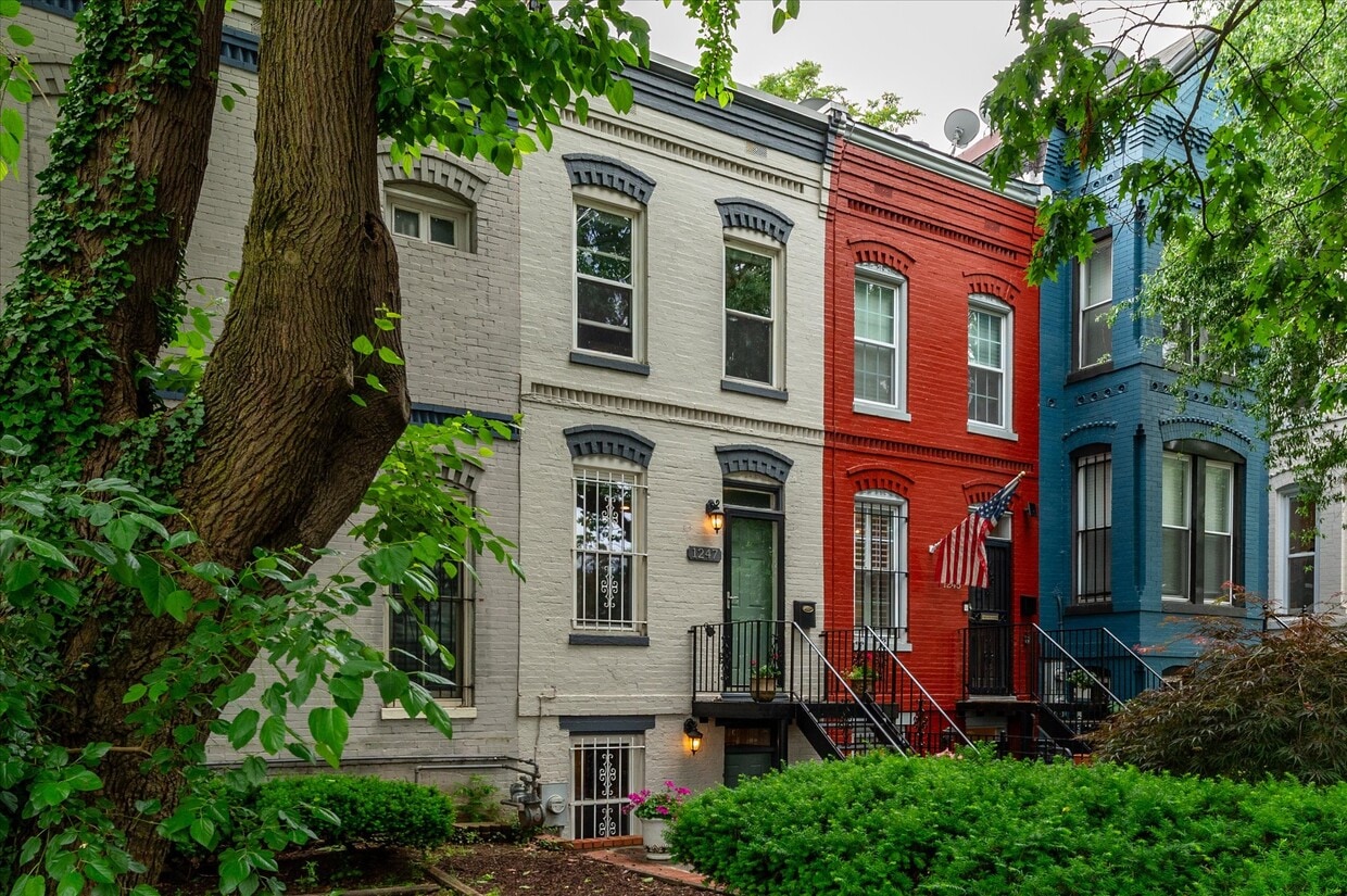 1247 MD AVE NE - 1247 Maryland Ave NE (Washington, DC)