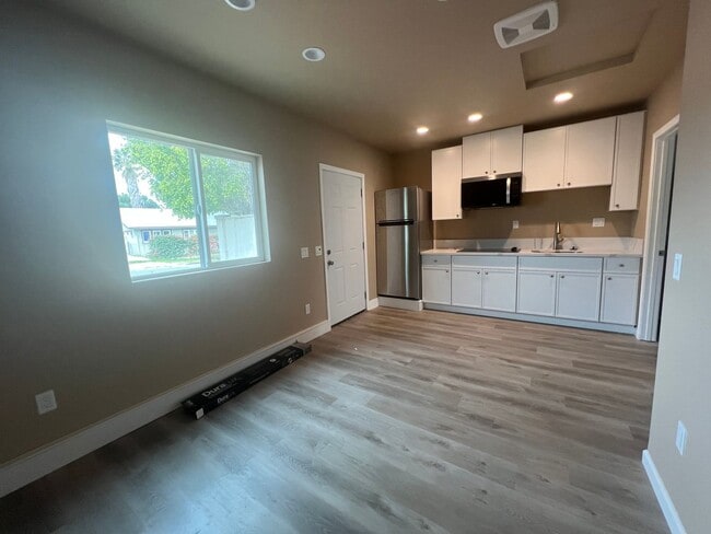 Photo - Brand new 1 bedroom with all utilities included!