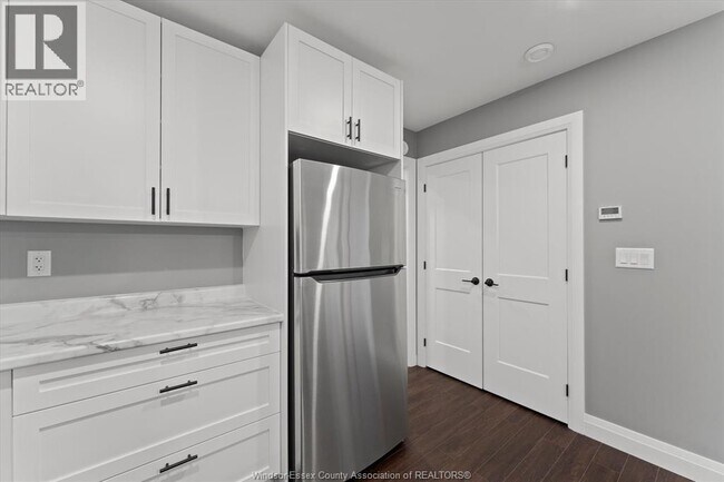 Photo - 1147 Hickory Rd