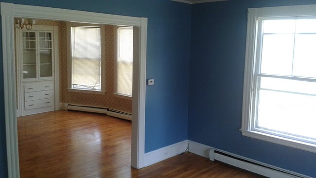 Building Photo - 16 Sawyer St Unit 16 Sawyer Street Rental