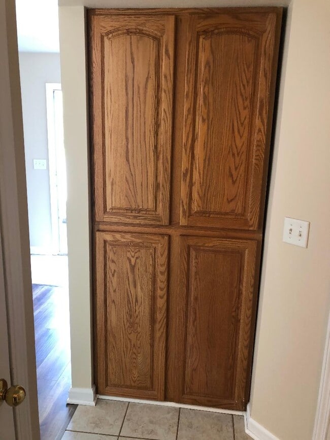 Photo - 1009 Briarwood Rd