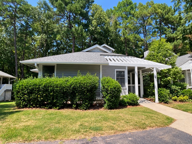 Building Photo - 309 Kirkwood Dr