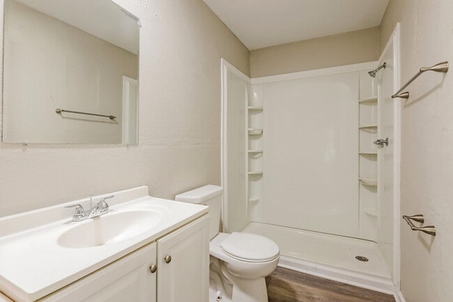 Photo - 2650 Kristen Dr