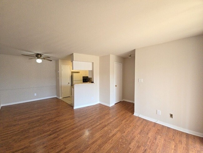 Photo - 2626 Holly Hall St Unit Apt 1014