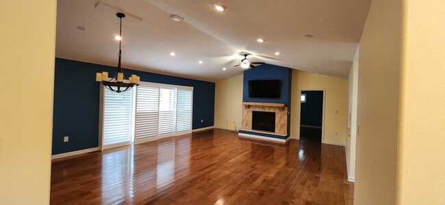 17 Marquette Ct