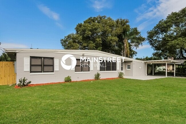 Photo - 4 Bedroom Pet-Friendly Home in ORLANDO, FL with Main Street Renewal