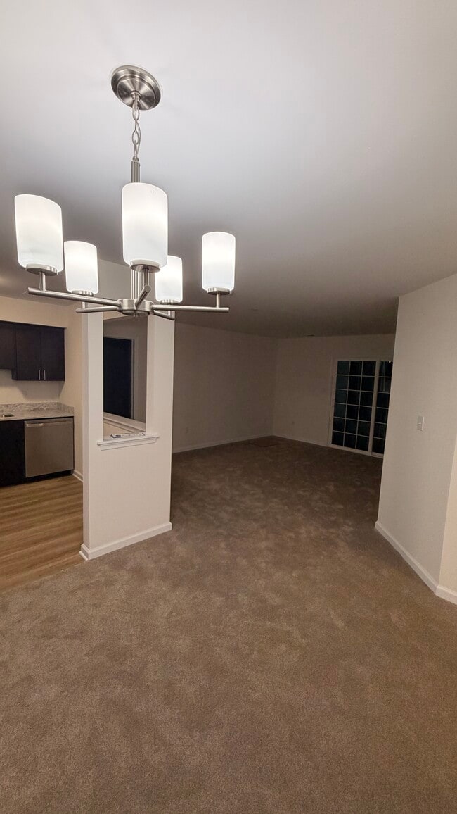 Photo - 1217 Waterford Dr