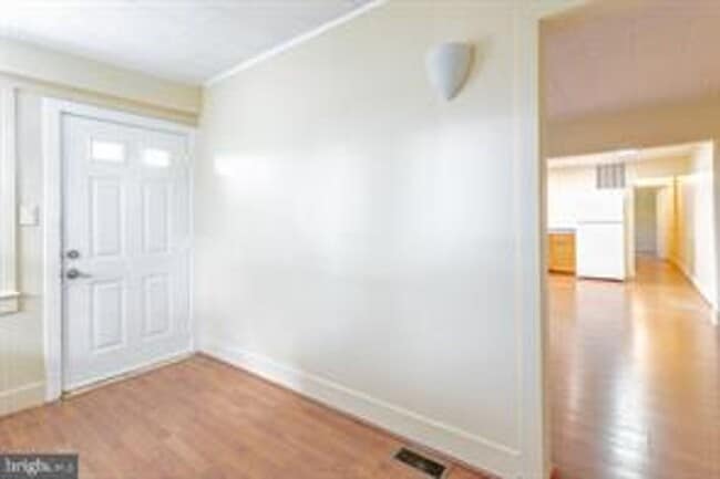 Photo - 3 Gilbert St Unit A