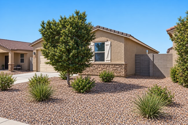 7234 E Grouse Ct