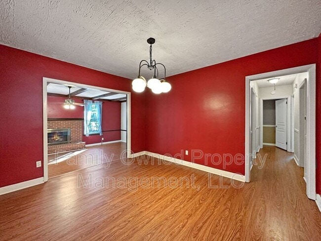 Photo - 1123 Belvedere Dr