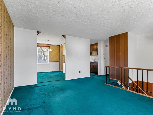Photo - 3590 Annsbury Rd