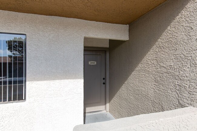 Photo - Remodeled 2nd floor unit in gated NW community