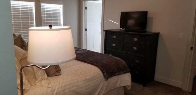 Master - 1043 S 500 E Unit G304