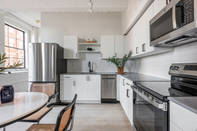 Essex St. Lofts