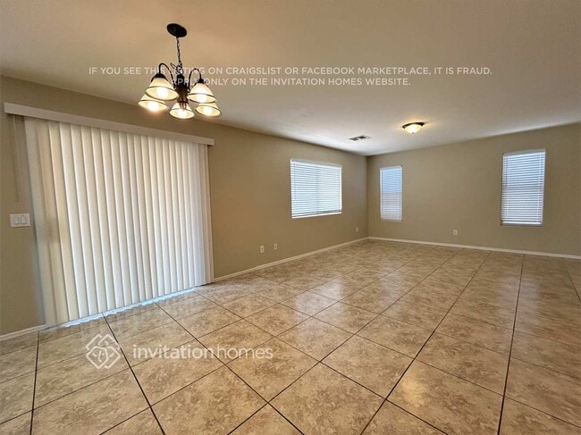 Photo - 12937 W Holly St