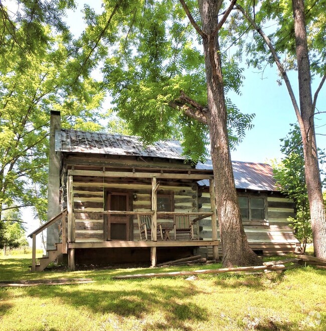 Building Photo - Homesteader's Cabin is a 1 BR, 1 Ba with o...