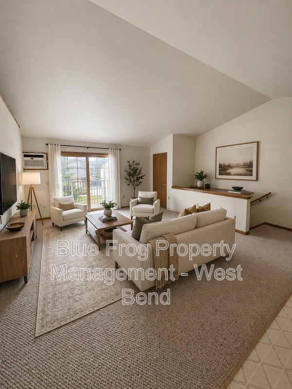 Photo - 610 Creek Rd Unit #2