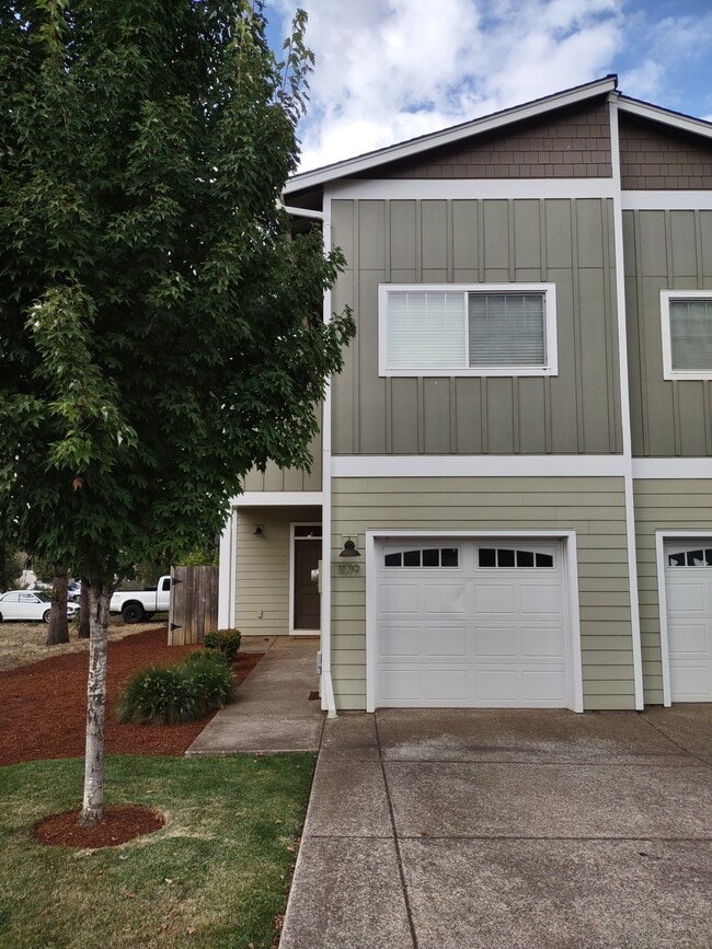 Photo - 1179 Mariel Pl S