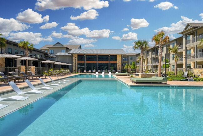 Tacara Gruene apartments — community photo