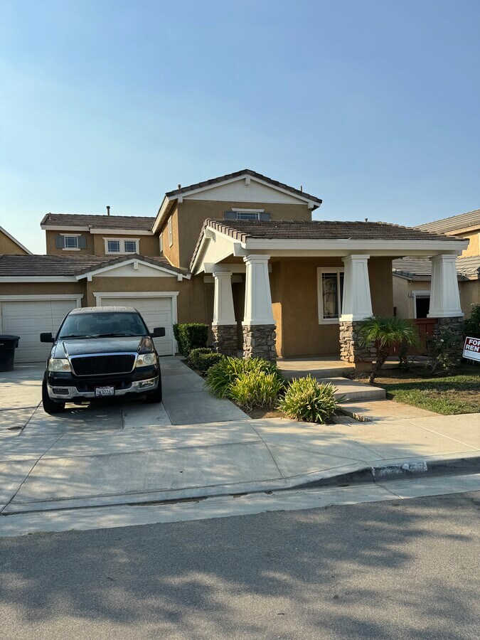 3909 Barbury Palms Way House House Rental in Perris, CA