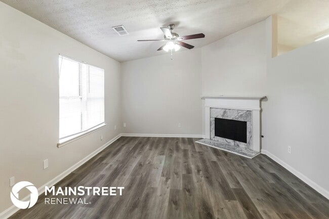 Photo - 1108 Sunday Ln