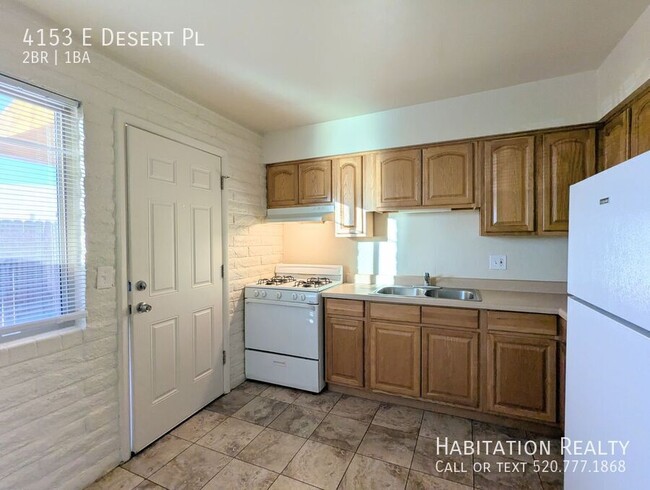 Building Photo - 4153 E Desert Pl Rental