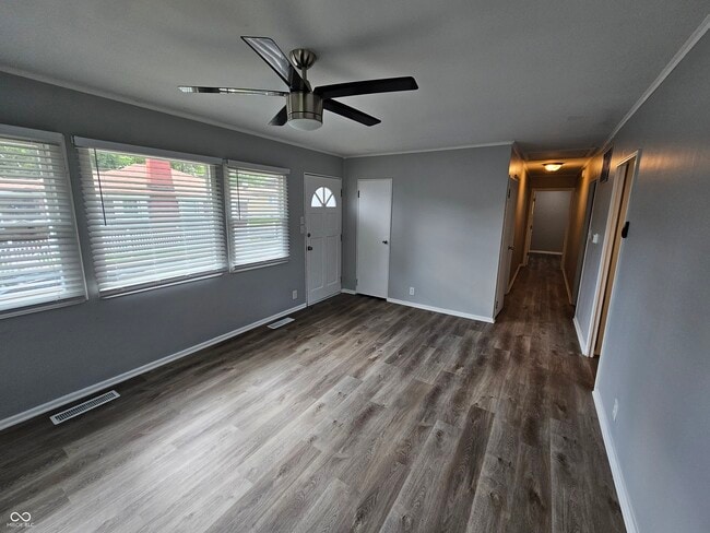 Photo - 608 Bernard Ave