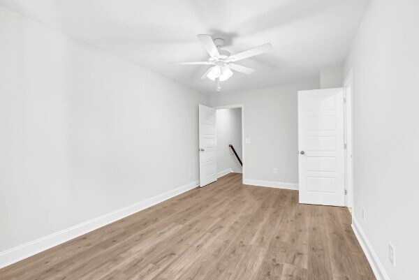 Photo - 212 W Point Dr