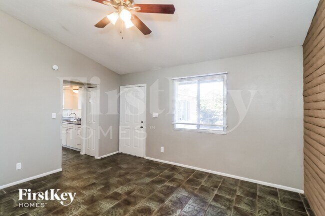 Photo - 3320 S Margo Dr