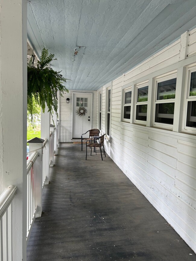 11729 Peckham Ave Unit 2