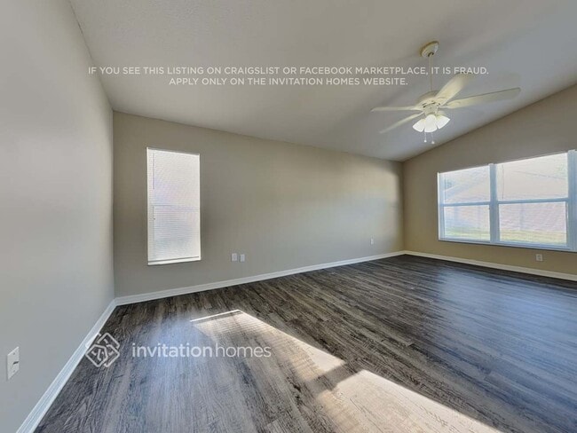 Photo - 28418 Meadowrush Way