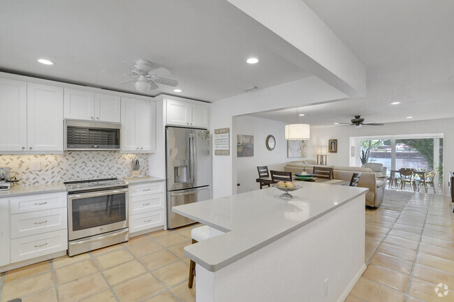 Building Photo - 772 Nantucket Cir Unit B Rental