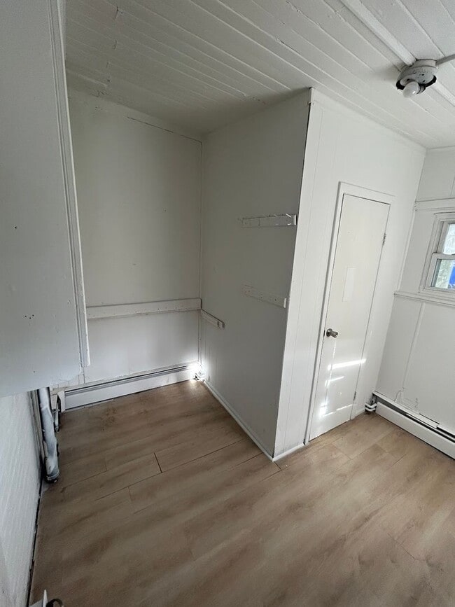 Photo - 3 Bedroom Home