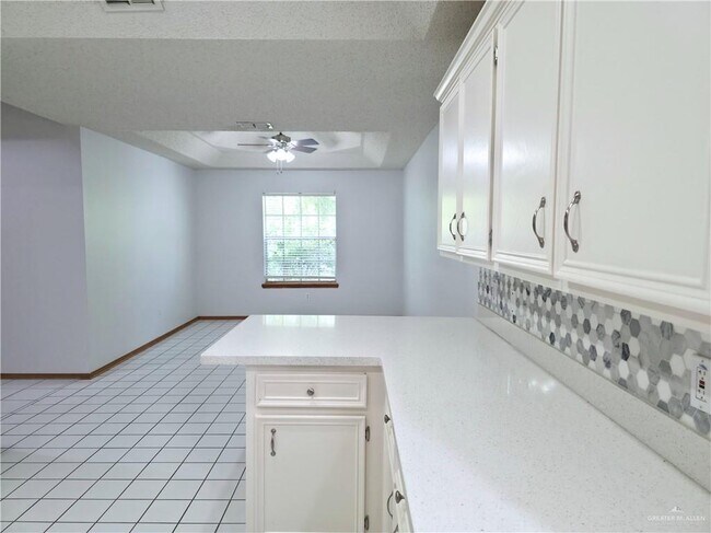 Photo - 24 Heron Ct