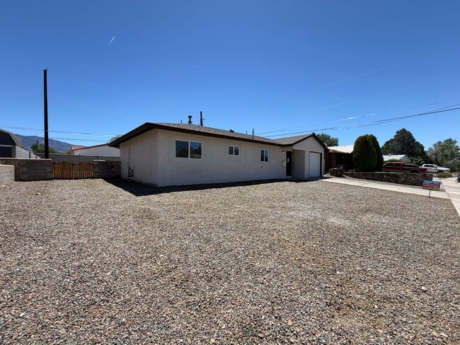 Photo - Updated 3 Bedroom Single Story Home Available Near Eubank Blvd NE & Constitution Ave NE!