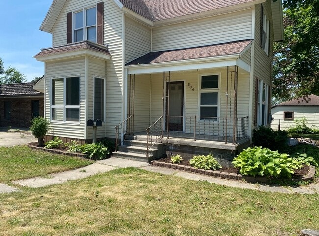 Photo - 304 S Beck St