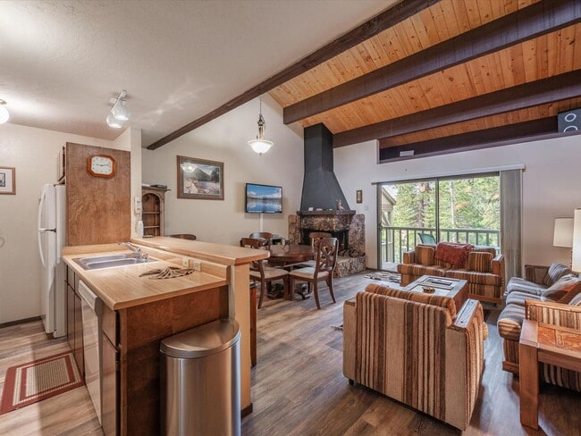 Photo - SKI LEASE: Townhome w/Fireplace, 2 Decks &...