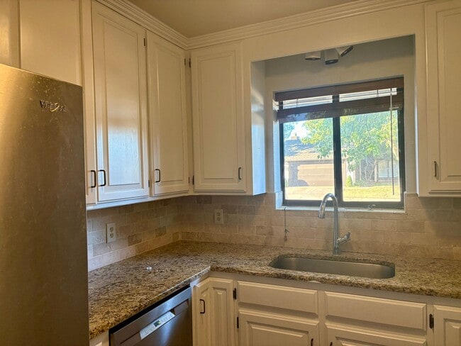 Photo - Three bedroom West Norman